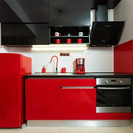 Downtown Luxury Boutique Suites : The Red Suite Thessaloniki Exterior photo